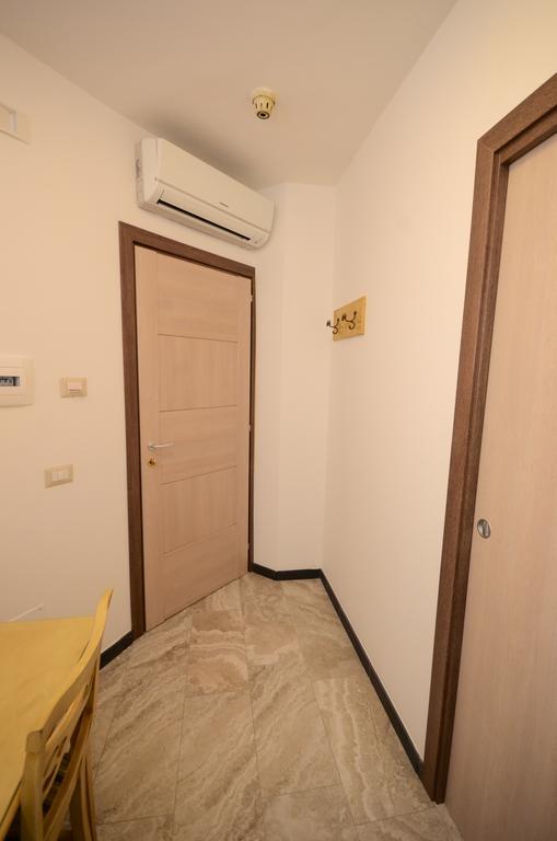 Hotel Clinton Casoria Ngoại thất bức ảnh
