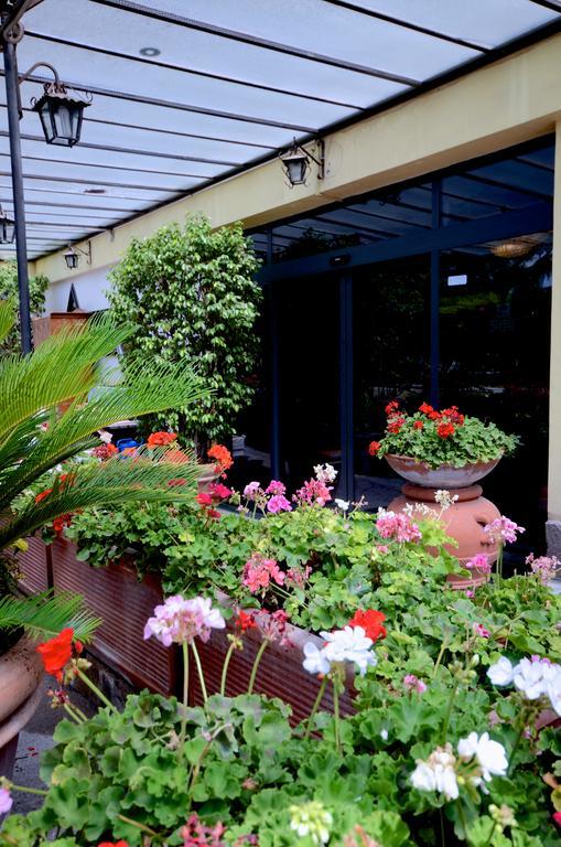 Hotel Clinton Casoria Ngoại thất bức ảnh