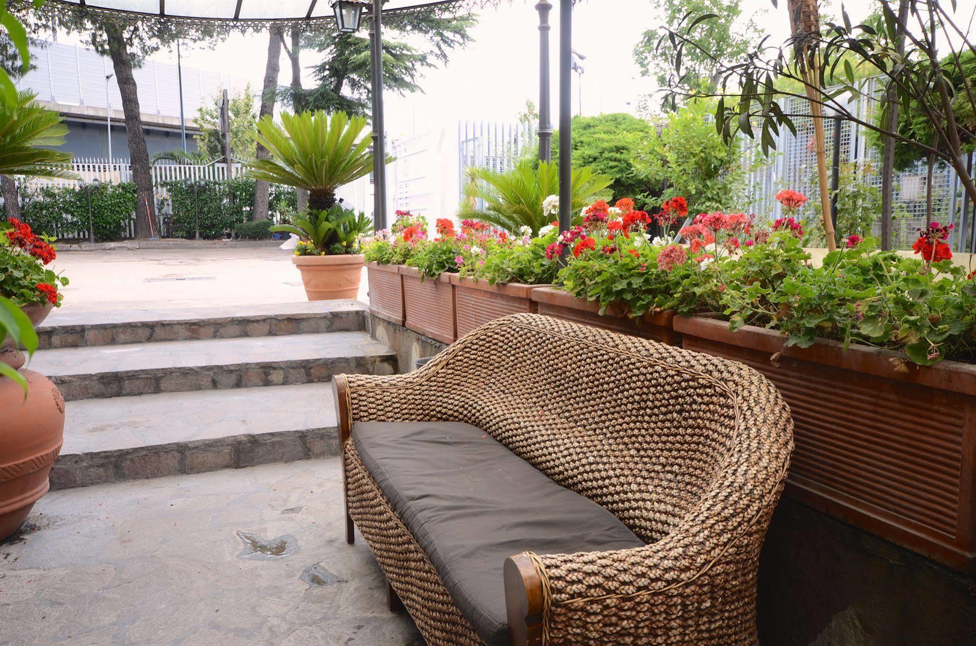 Hotel Clinton Casoria Ngoại thất bức ảnh