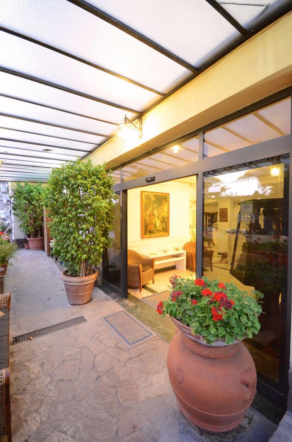 Hotel Clinton Casoria Ngoại thất bức ảnh