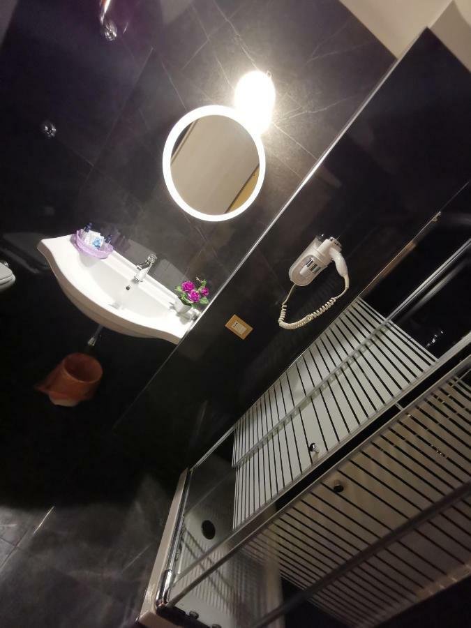Hotel Clinton Casoria Ngoại thất bức ảnh